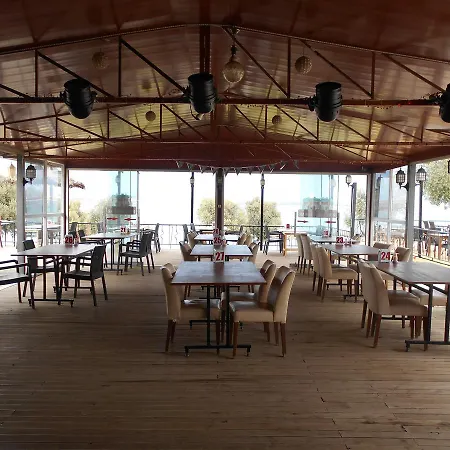 Reds Motel Altınkum